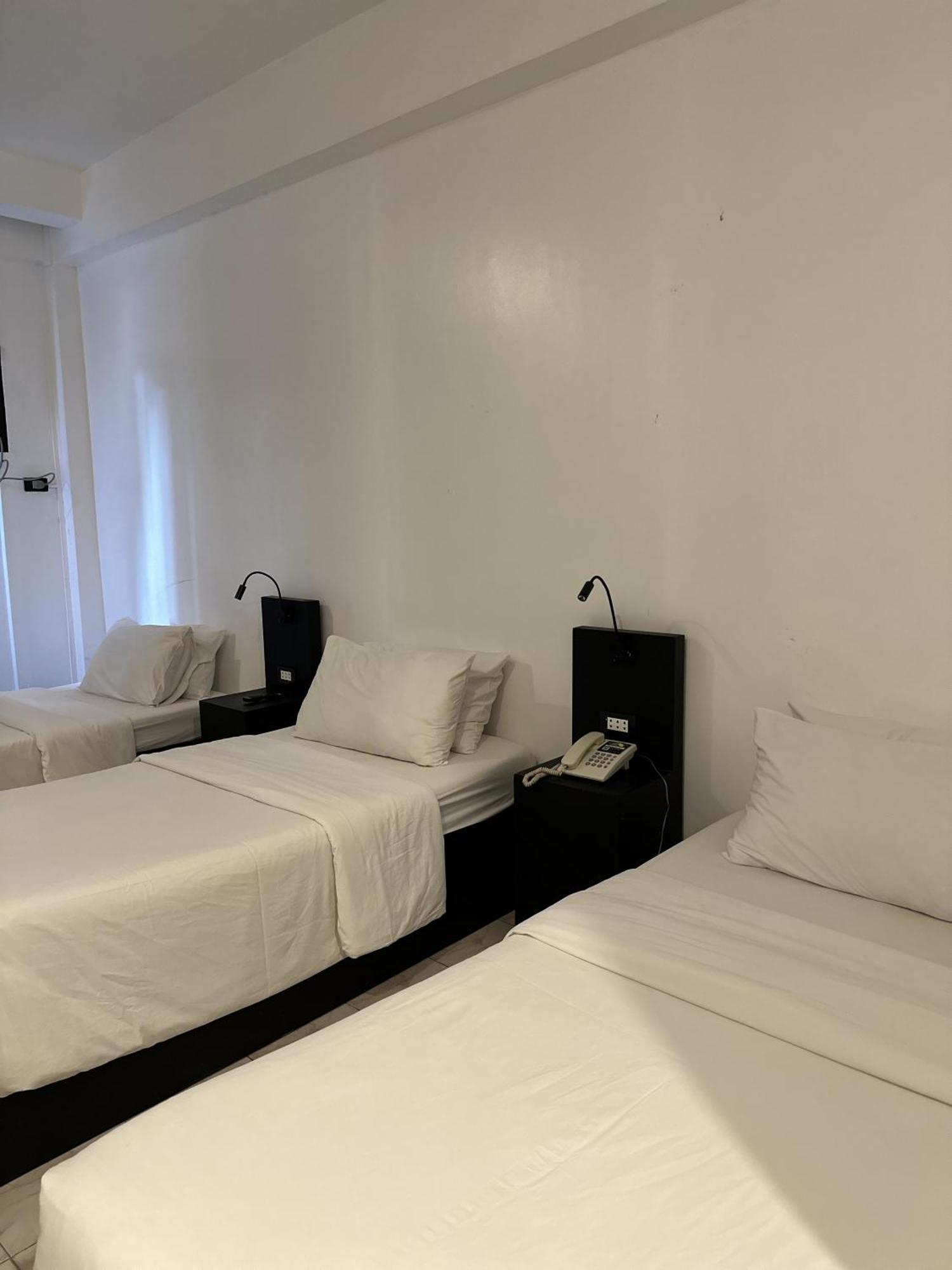 Fernando'S Hotel Sorsogon 外观 照片