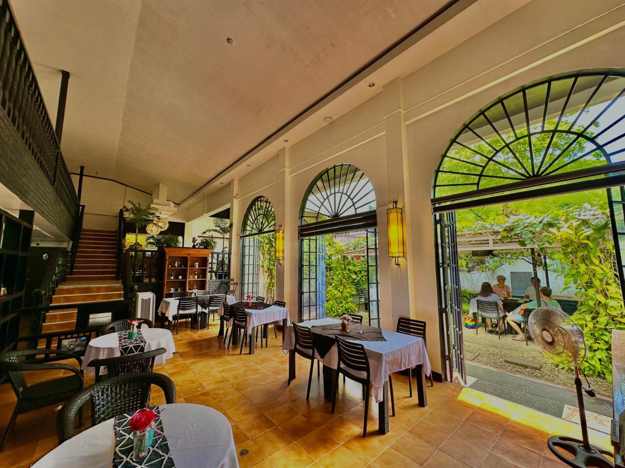 Fernando'S Hotel Sorsogon 外观 照片